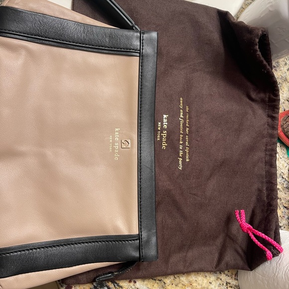 Kate spade wristlet - Picture 5 of 7